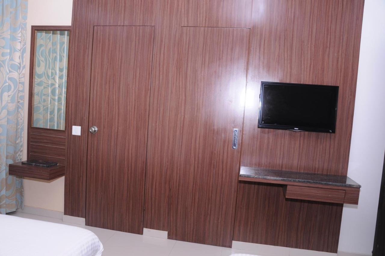 Hotel City Heart Shirdi Δωμάτιο φωτογραφία