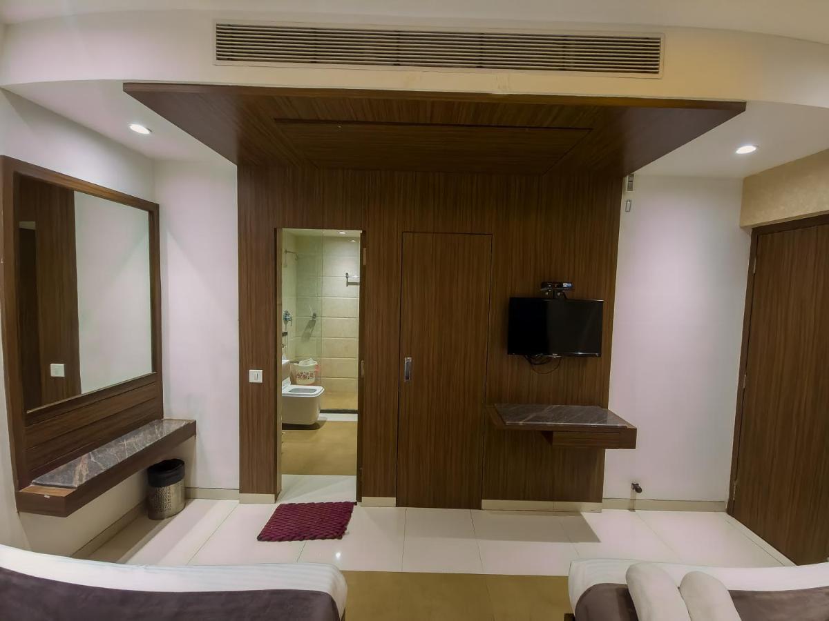 Hotel City Heart Shirdi Εξωτερικό φωτογραφία
