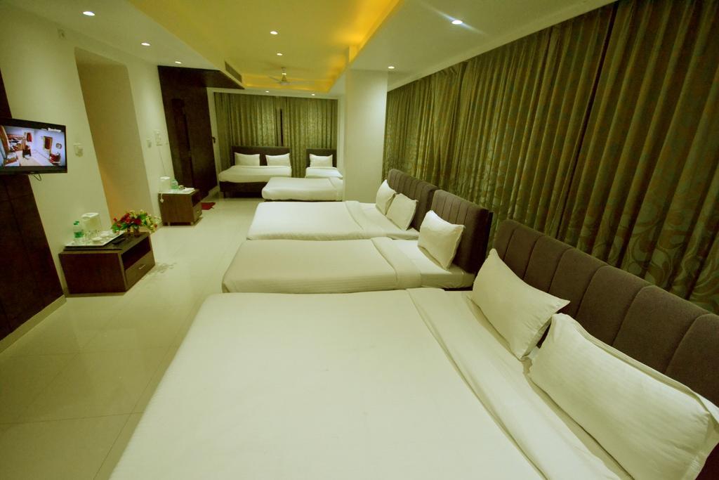 Hotel City Heart Shirdi Εξωτερικό φωτογραφία