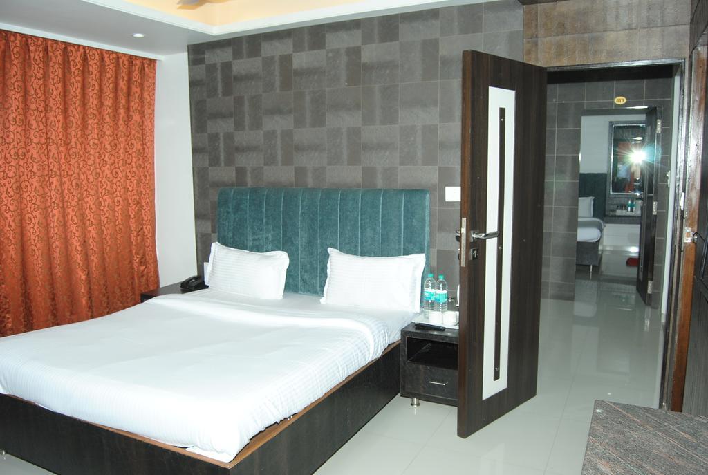 Hotel City Heart Shirdi Εξωτερικό φωτογραφία