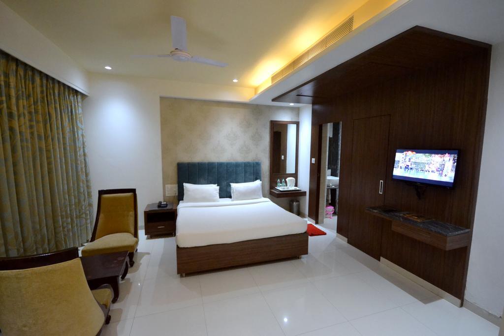 Hotel City Heart Shirdi Εξωτερικό φωτογραφία