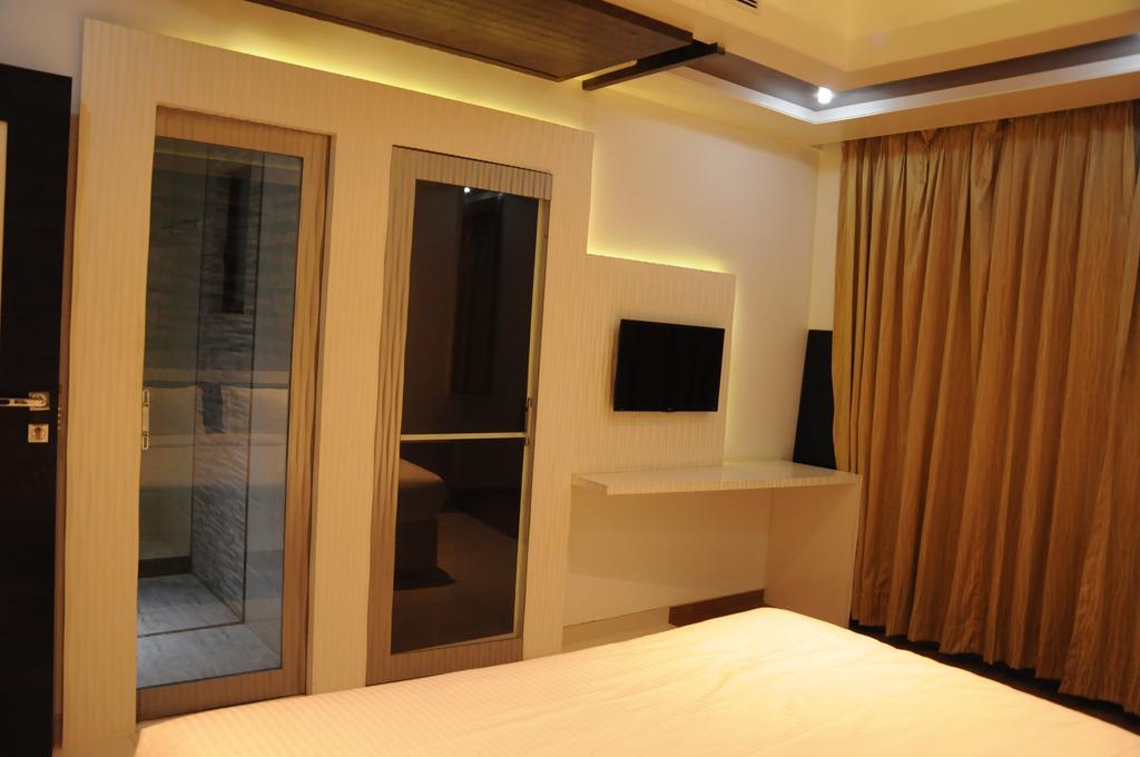 Hotel City Heart Shirdi Εξωτερικό φωτογραφία